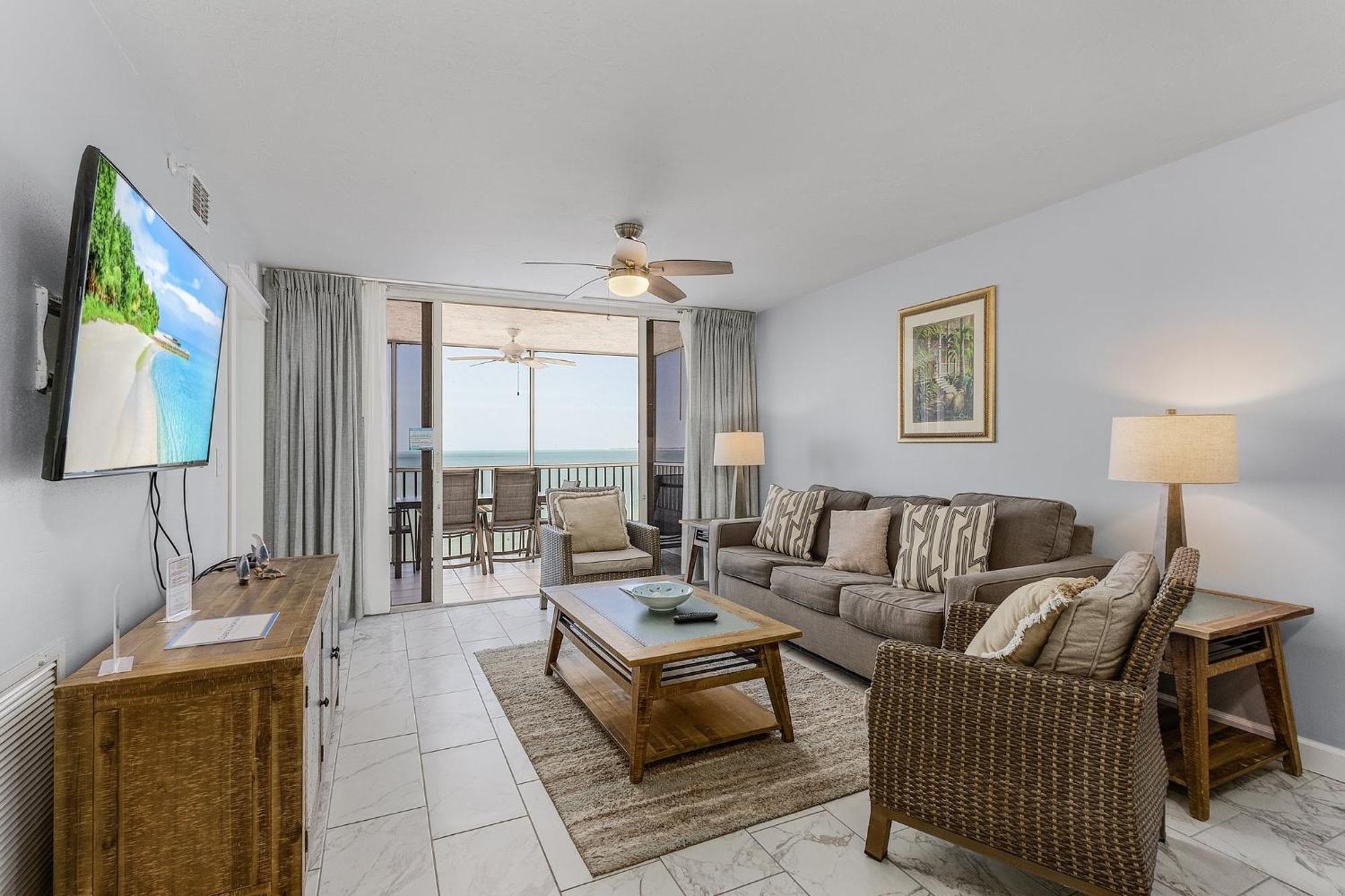 Fantastic Gulf Front Condo On The North End Of The Island - Beach Villas # 504 Condo Fort Myers Beach Eksteriør bilde