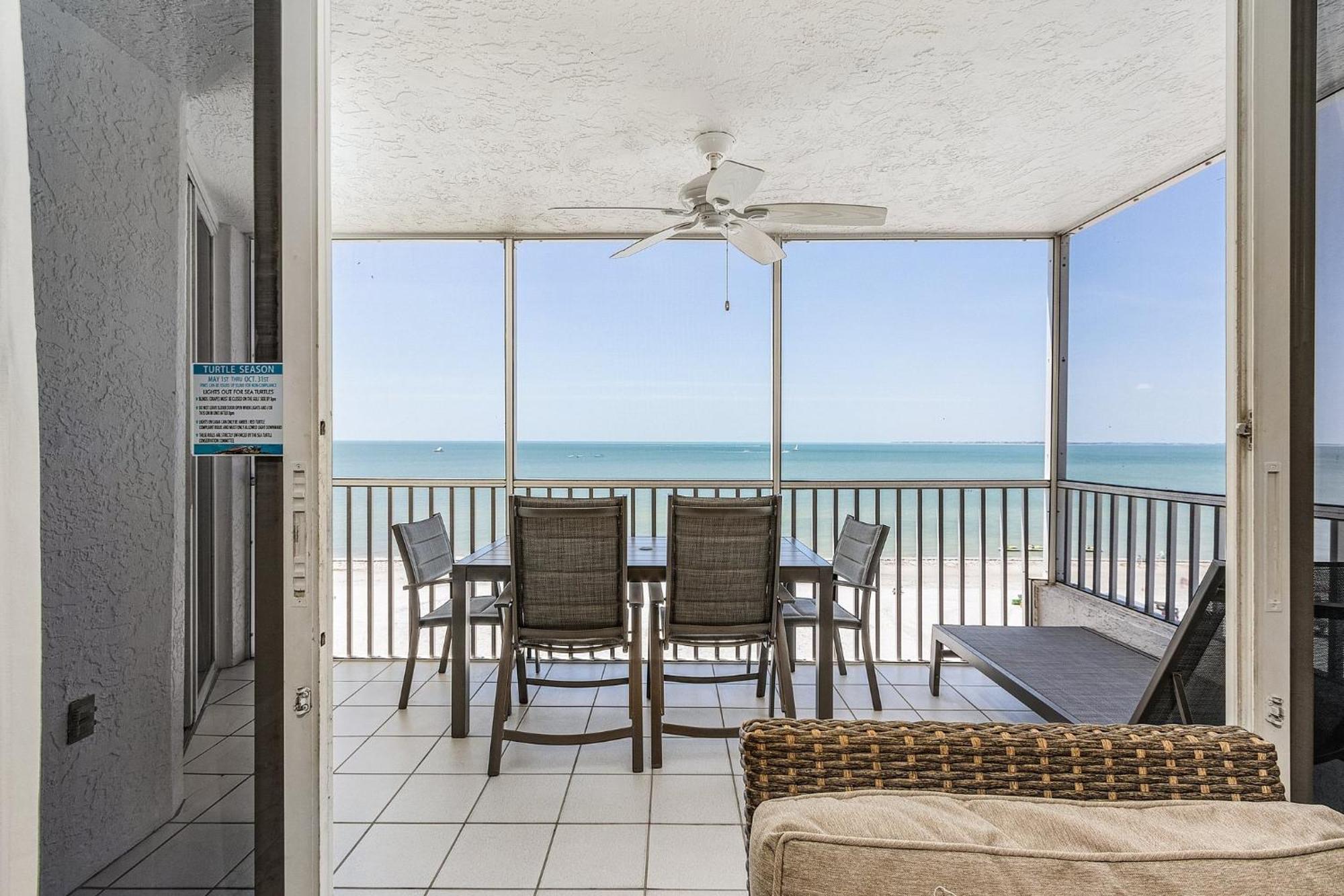 Fantastic Gulf Front Condo On The North End Of The Island - Beach Villas # 504 Condo Fort Myers Beach Eksteriør bilde